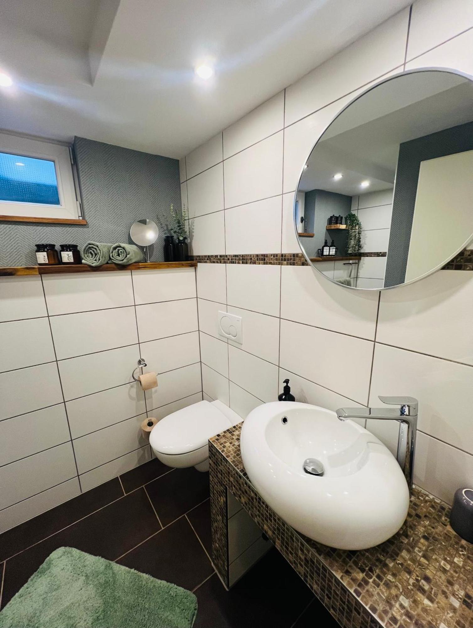Ferienwohnung Palatina Heuchelheim-Klingen Ngoại thất bức ảnh