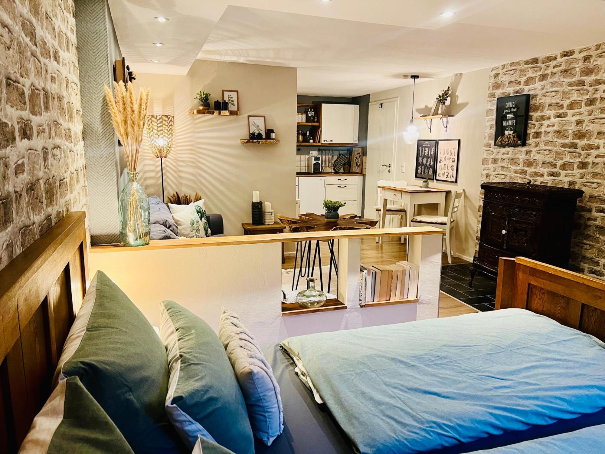 Ferienwohnung Palatina Heuchelheim-Klingen Ngoại thất bức ảnh
